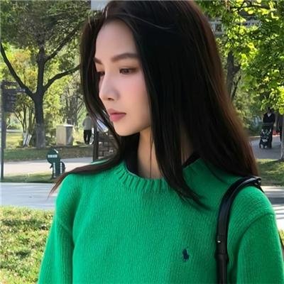 红色正前方